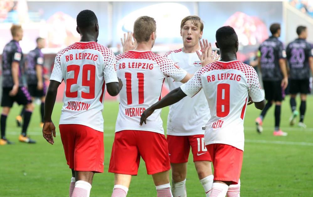 但其在比赛 但其在比赛