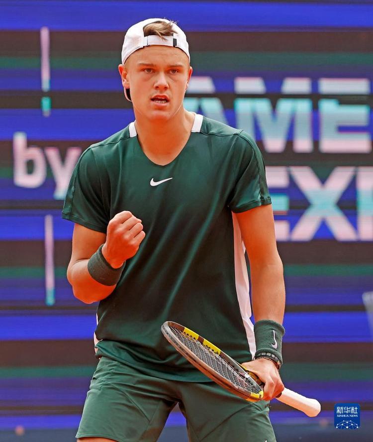 他们都面对 他们都面对